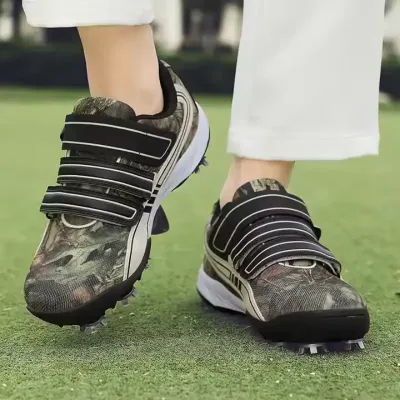 WATERPROOF SPIKES GOLF SHOES